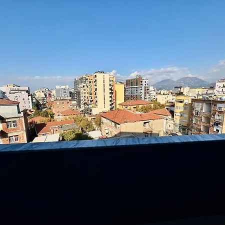 Apartment New Bazaar Cozy 3 Tirana