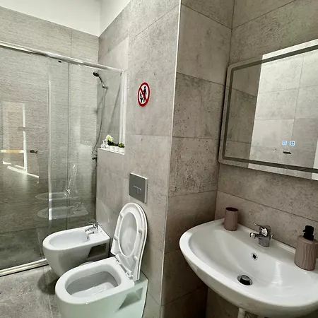 Apartamento New Bazaar Cozy 3 Tirana