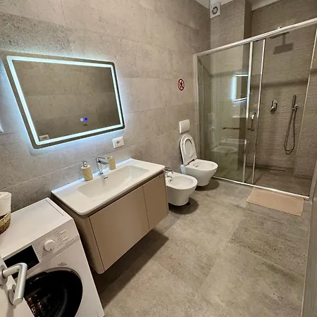 Apartamento New Bazaar Cozy 3 Tirana