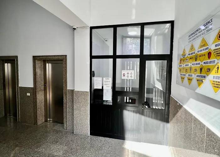 New Bazaar Cozy 3 Apartment Tirana